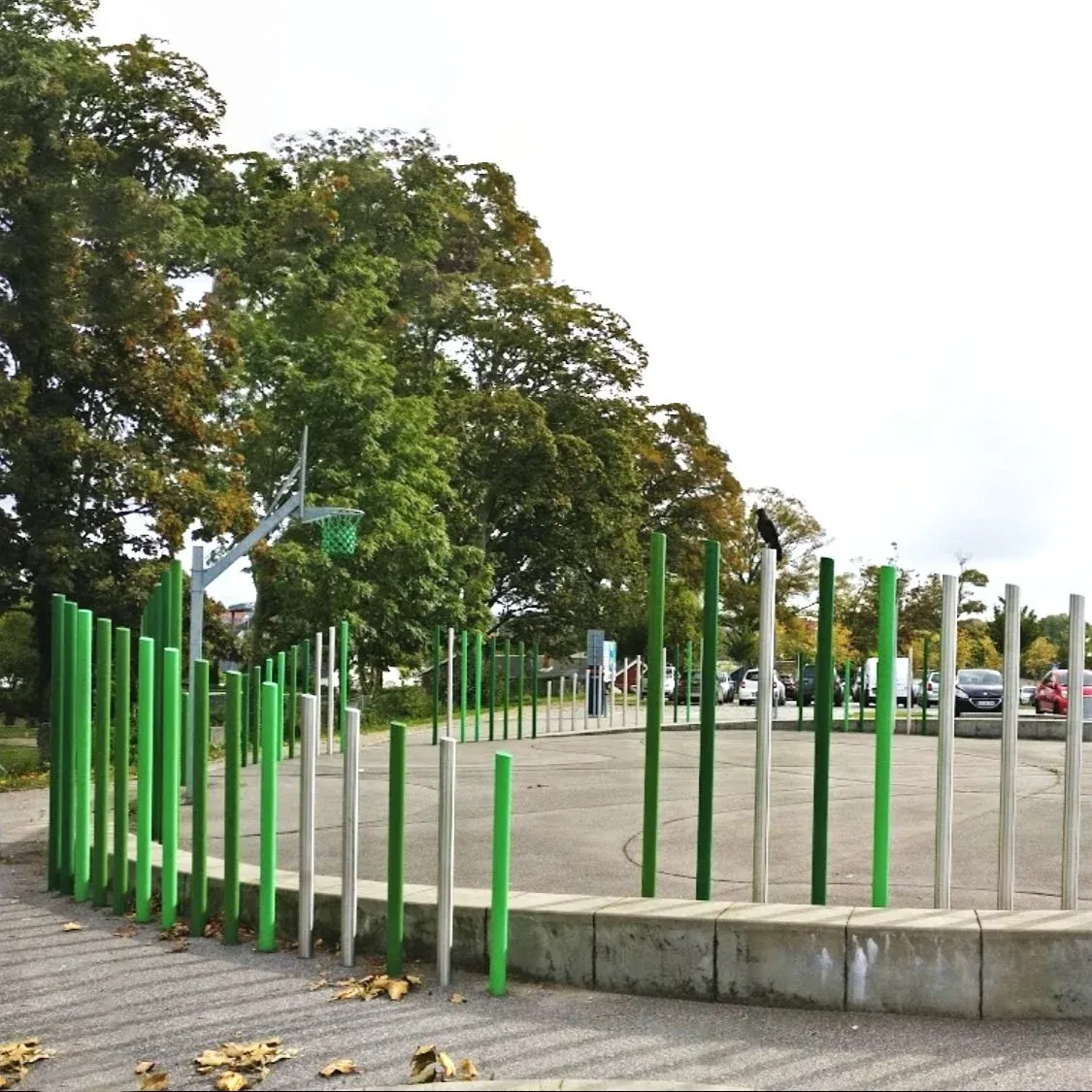 Cirkulær legeplads i Vordingborg med taktile materialer og sanseelementer